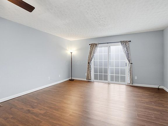 4th image of 5694 Fresno Way #172D