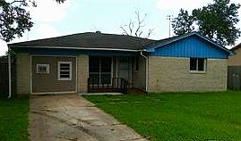 1st image of 131 Lakewood Dr