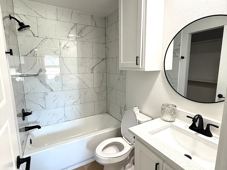 1120 W Cato Springs Rd — Photo 23