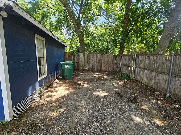 620 Uland St — Photo 3
