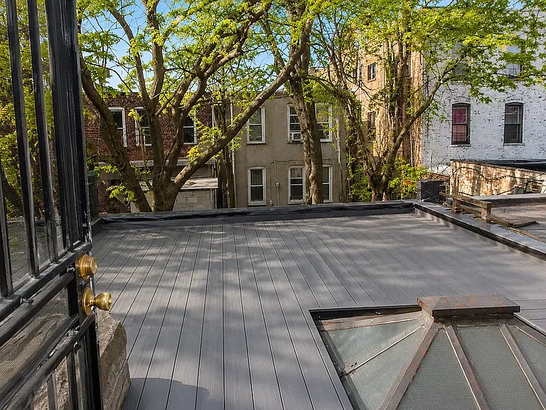 1108 Rogers Ave #2 — Photo 5