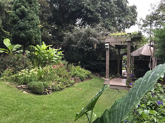 Private back garden. 