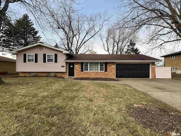 223 E Maywood St, Morton, IL 61550