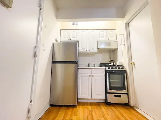 Rented by Corcoran | media 5