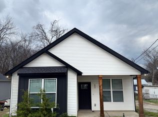 212 15th Ave W, Springfield, TN 37172