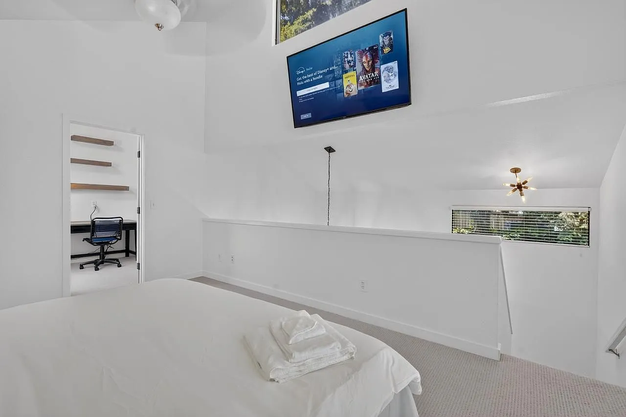 2 bed, 1152 sqft, $4,000 — Photo 4