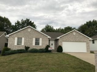 638 Meadow Lark Dr, Quincy, IL 62305