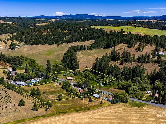 5th image of 1031 Spring Valley Rd