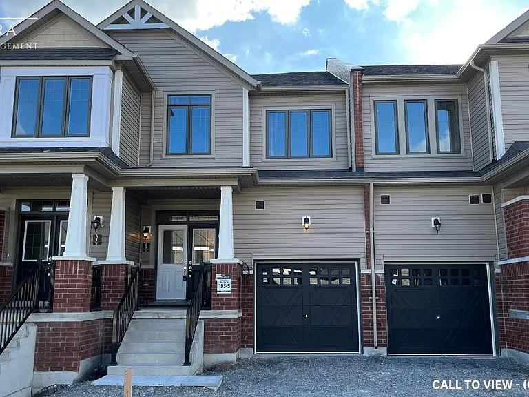 9 Durham Ave — Photo 13
