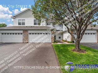 7534 5th St N, Oakdale, MN 55128
