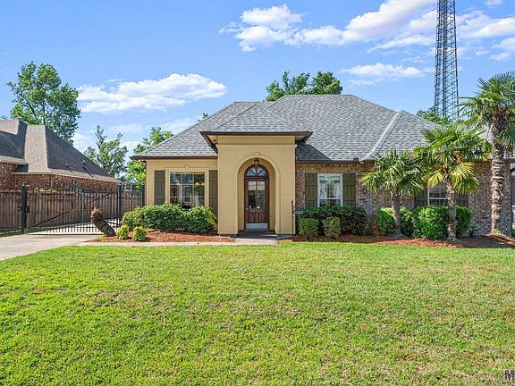 2nd image of 40521 Misty Oak Ct