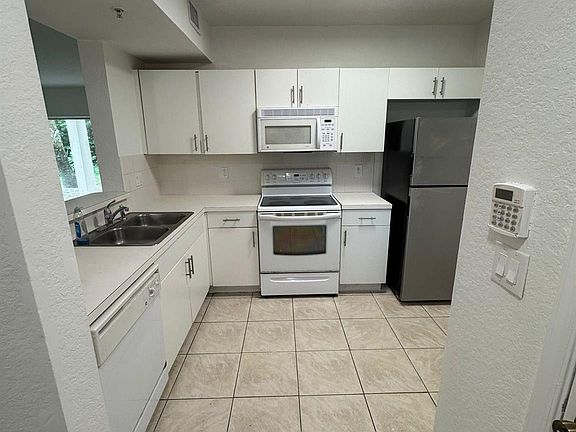 3rd image of 1161 Golden Lakes Boulevard #1311