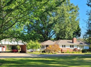 2400 W Wood St, Paris, TN 38242