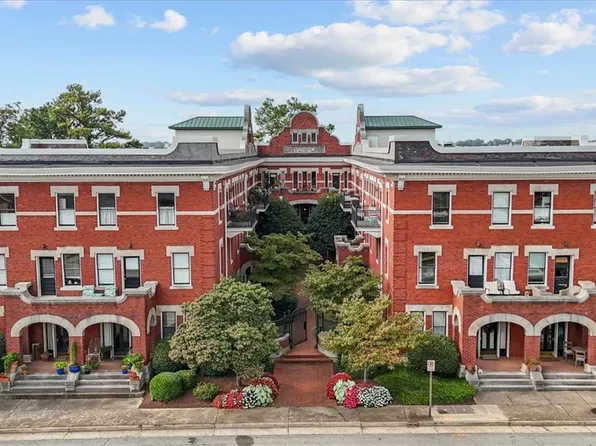 400 E Washington St Unit 27, Greenville, SC 29601