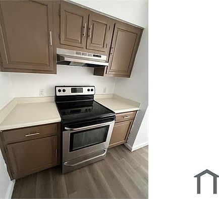 4th image of 1725 Stewart Ave APT 4