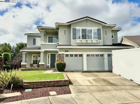 5561 Century Oaks Ct, Castro Valley, CA 94552