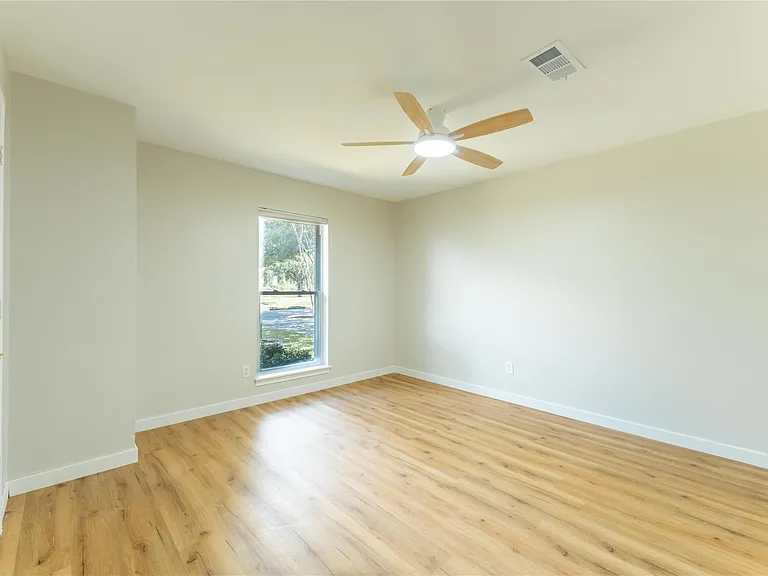 6119 S Braeswood Blvd — Photo 23