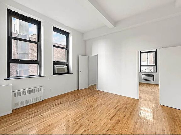 4th image of 239 Park Ave S APT 12C
