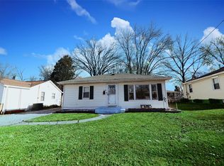 712 Greenwood Pl, Collinsville, IL 62234