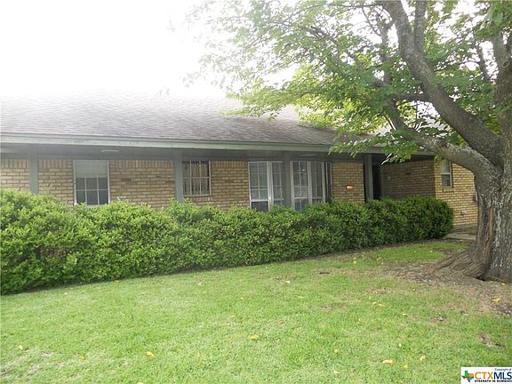 4th image of 1800 Prather Dr