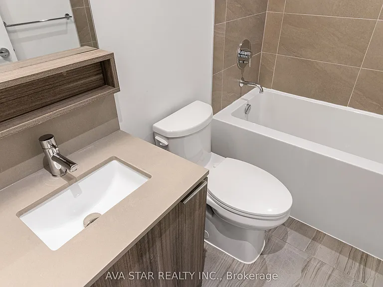 5 Buttermill Ave #2712 — Photo 4