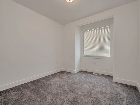 3rd floor- 1 bedroom