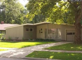 6429 Springwood Rd, Parma Heights, OH 44130