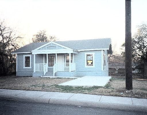 1st image of 323 CLARK AVE