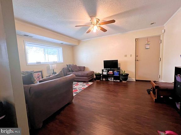 5th image of 12011 Tarragon Rd APT D