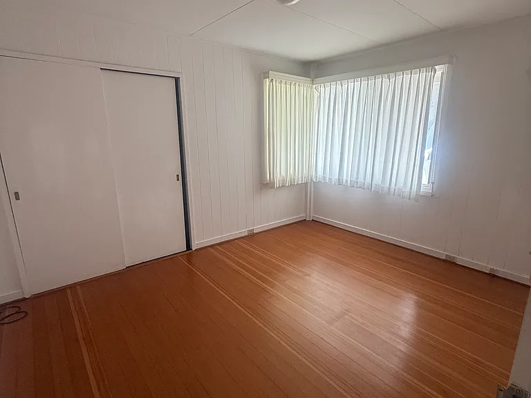 2329 Orchid St — Photo 12