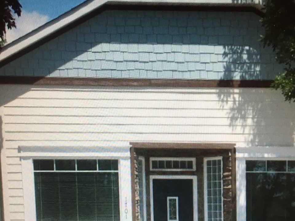 1st image of 1701 Lowry Ave N #E
