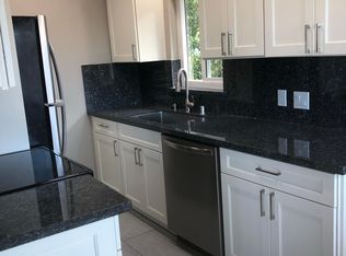 6878 Foothill Blvd, Oakland, CA 94605