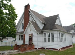 801 Maple Row, Elkhart, IN 46514