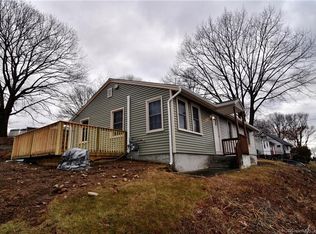 1174 Chopsey Hill Rd, Bridgeport, CT 06606