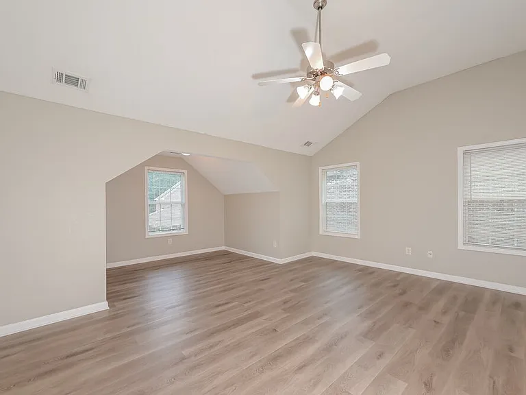 3363 Newtons Crest Cir — Photo 10