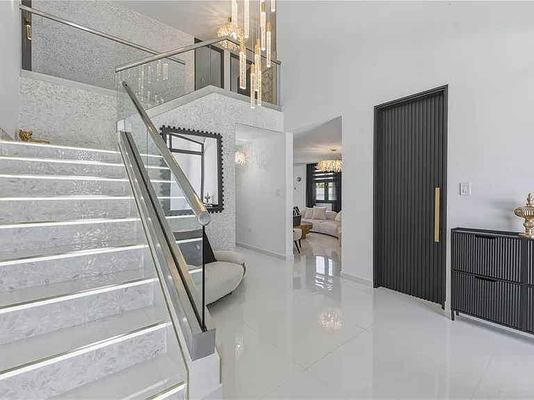 629 Mar De Bering — Photo 9