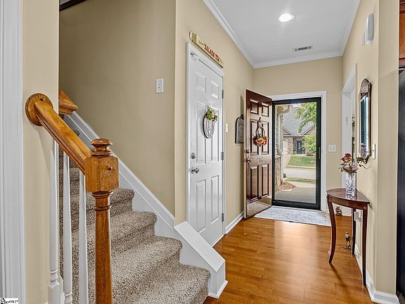 4th image of 408 Pierview Way