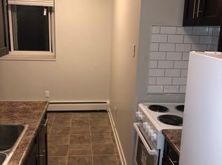 584 McMillan Ave #101, Winnipeg, MB R3L0N6