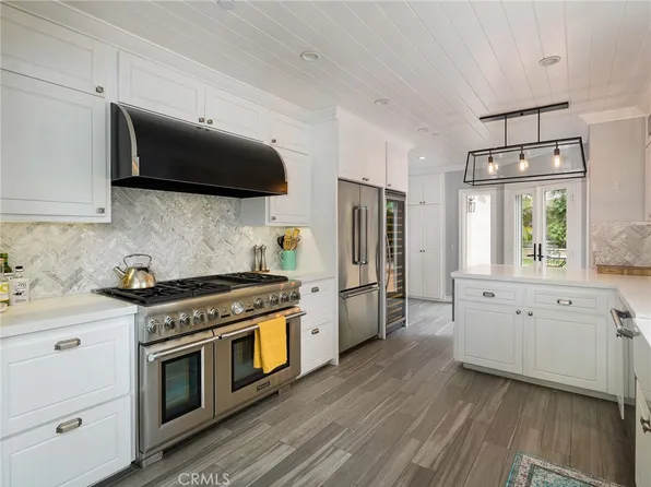 100 N Irena Ave, Redondo Beach, CA 90277