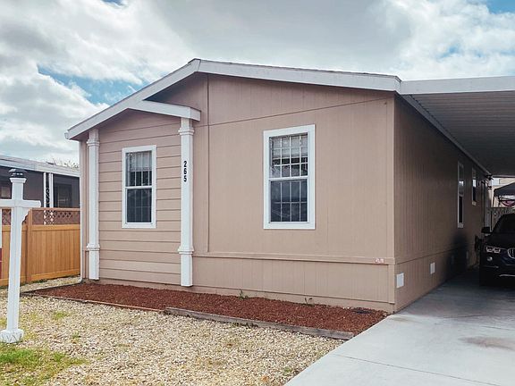 3rd image of 265 El Bosque Dr #265