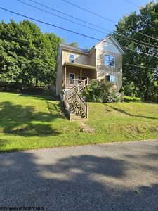 498 Gay St, Grafton, WV, 26354