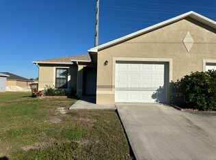 4339 SW Santa Barbara Pl, Cape Coral, FL 33914