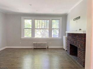 126 Vassar Ave Floor 2, Newark, NJ 07112