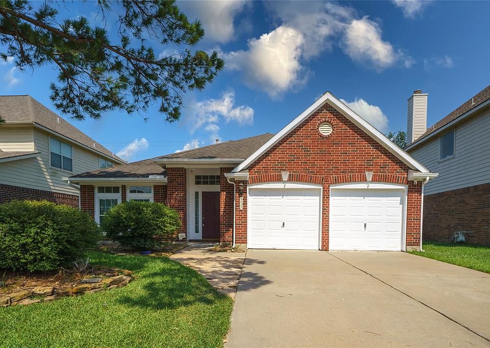 1st image of 9927 Autumn Way Dr