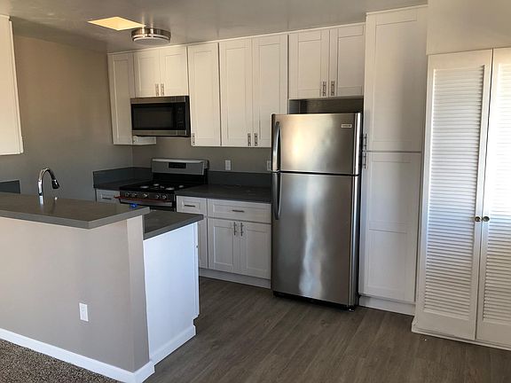 4th image of 3640 Bancroft St #101