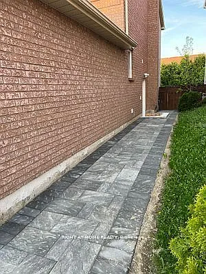 2 bed, $2,080 — Photo 2