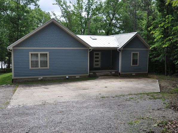 30 McKay Rd