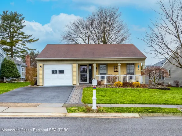 16 Red Hill Road, Manchester, NJ 08759