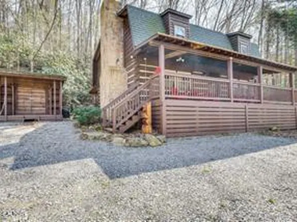 108 Province Dr, Townsend, TN 37882