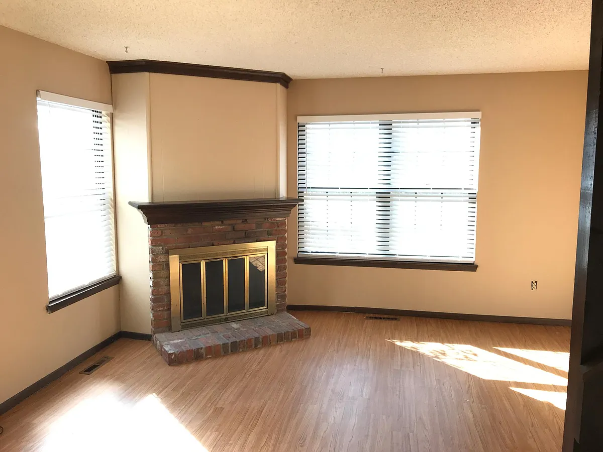 Building Photo - 6941 S Knolls Way